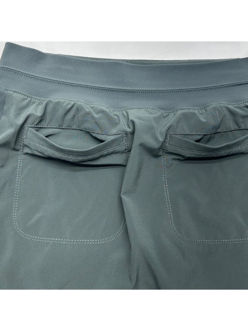 ATHLETA Soho Skort Women's 6 Green Pockets Active - Picture 4 of 14